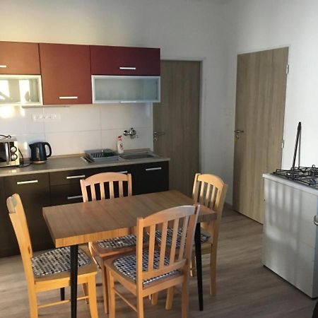 Podhajska 110 Apartment Luaran gambar