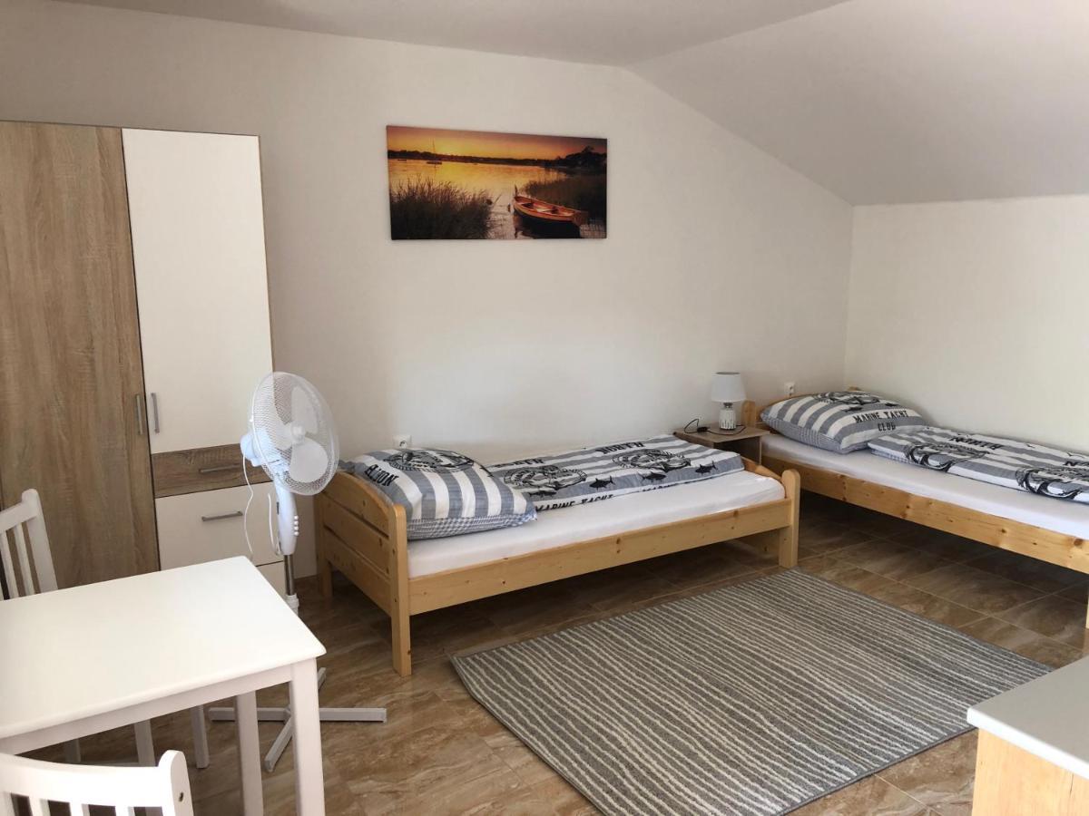 Podhajska 110 Apartment Luaran gambar