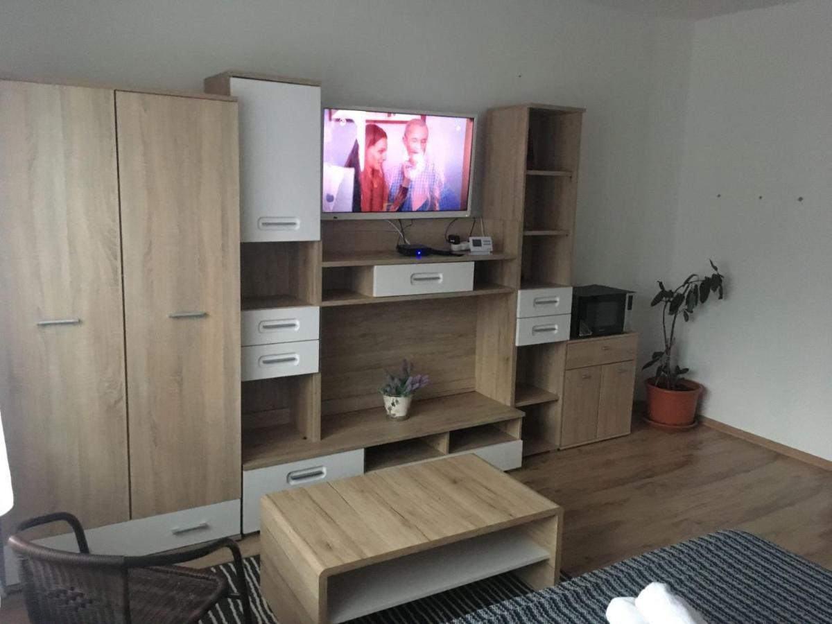 Podhajska 110 Apartment Luaran gambar